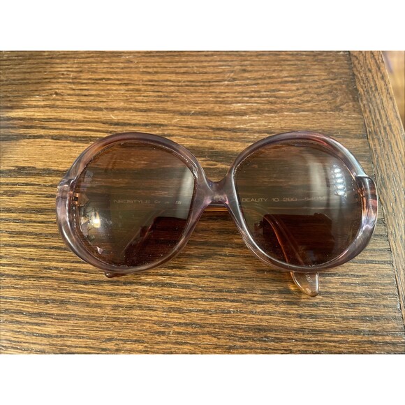 Vintage Neostyle Beauty Brown Purple Plastic Sunglasses Germany FRAMES ONLY - Picture 1 of 13